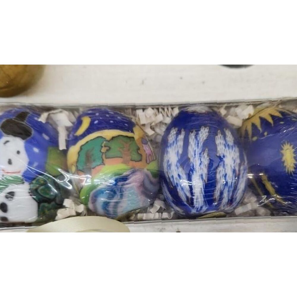 Vintage Hand Painted Egg Shaped Candle Gift Box Set of 4 Easter Holiday Decor